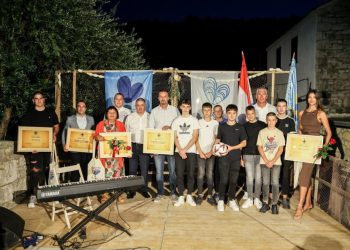 Nastavljaju se projekti u Općini Novigrad: Pridraga će dobiti športski dvoranu, a u Novigradu se nadograđuje škola