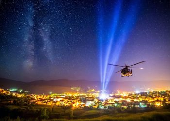 Ne kupujte djeci lasere i objasnite im zašto ne smiju osvjetljavati letjelice!