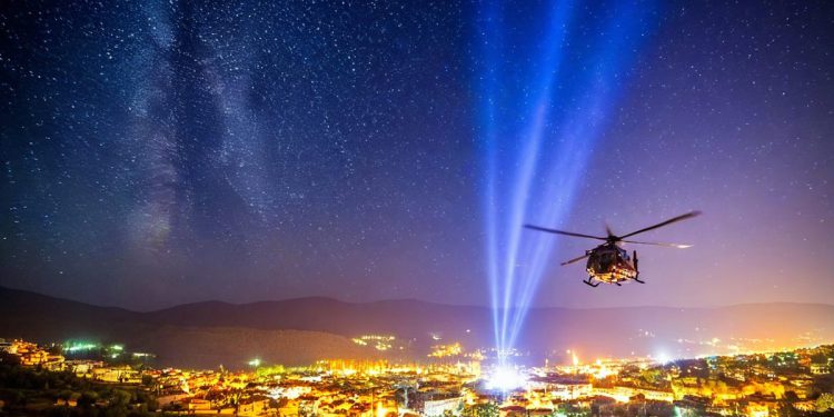 Ne kupujte djeci lasere i objasnite im zašto ne smiju osvjetljavati letjelice!