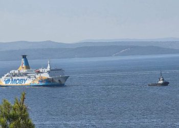 Nema radova na brodu s azbestom, čekamo rezultate ispitivanja zraka