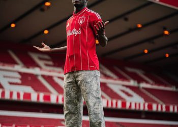 Nottingham Forest Kompletni potez za novog napadača od 26 milijuna funti jer bijesna ljetna potrošnja doseže 140 milijuna funti – nakon što se Nuno Espirito Santo požalio na neuravnoteženu momčad