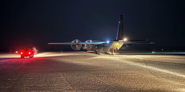 Novozelandski zrakoplovne snage spašava 3 Amerikanaca iz ledene stanice Antarctica