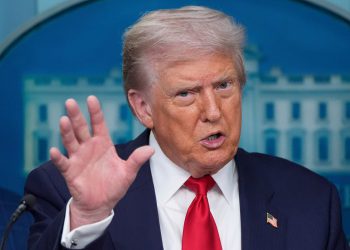 Obitelj Trump urodila je zadivljujućih 3,4 milijarde dolara u odnosu na svoja dva predsjedništva, tvrdi novi izvještaj