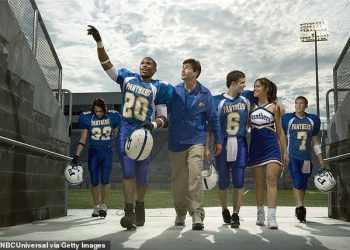 Obožavatelji svjetla u petak navečer devastirani su jer ikonični likovi vladaju iz ponovnog pokretanja