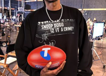 Od stavova protiv vaxa do groznih rantova i nasilnih djela: zašto je tim A-listerima zabranjeno da zakorače u Australiju-jer je Snoop Dogg dopušten za AFL Grand Final Gig