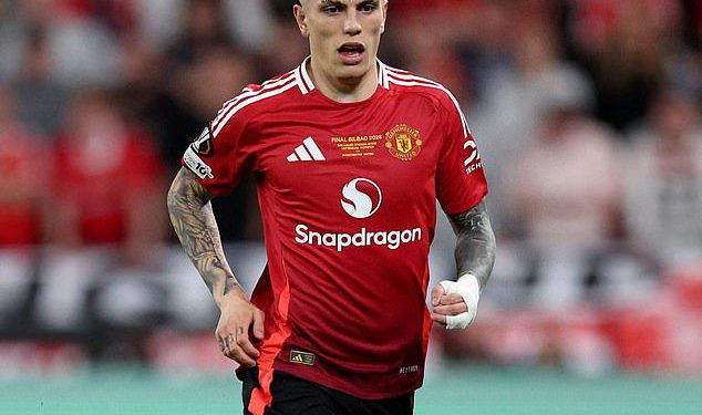 Otkriveno: jaz u vrijednosti između Chelseaja i Man Uniteda dok oni “otvaraju početne razgovore” za Alejandro Garnacho prijenos