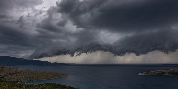 Paklena neman juri prema ovim dijelovima Lijepe naše: ‘Opasnost za život i imovinu’