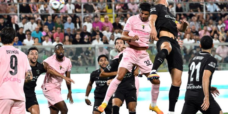 Palermo-Manchester City 0-3, zabava na Siciliji