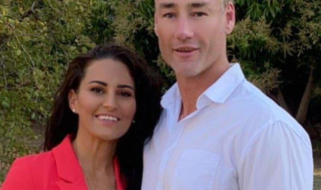 Partner legende o footy legendi daje razbijeni prikaz svojih posljednjih trenutaka dok je ona pokušavala spasiti njegov život CPR -om dok ga je meta ubijala: ‘Vrištala sam na njega da drži otvorene oči’