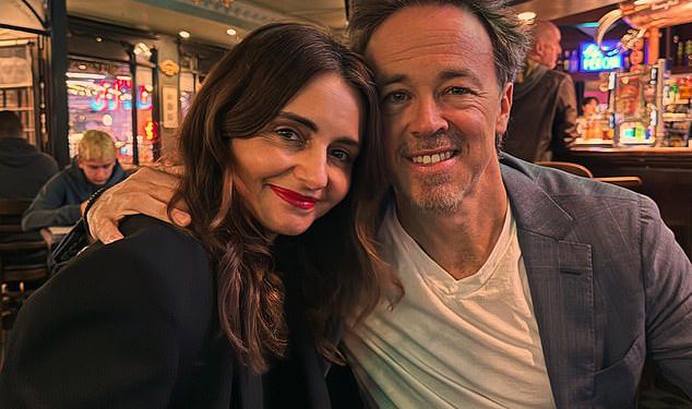 Pia Miranda i Kick Gurry više ne izgledaju ovako! U potrazi za Alibrandi zvijezdama ponovno se ujedinjuju 25 godina nakon snimanja klasičnog filma