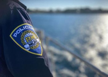 Policija intervenirala zbog svađe na plaži u Pagu i golog kupača u Starigradu