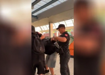 Policija sruši protivničko piket u post-sovjetskom glavnom gradu (video)-RT Rusija i bivši Sovjetski Savez