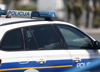 Ponavljaču prometnih prekršaja privremeno oduzeto vozilo te je po saslušanju na sudu predan u zatvor