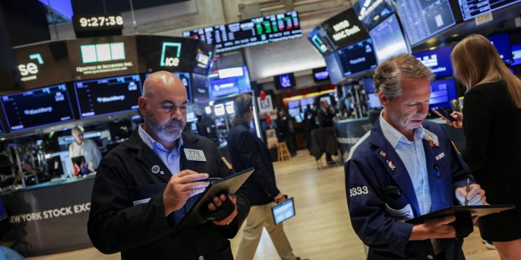 Potezi Feda i inflacija smanjuju optimizam na Wall Streetu: Dow Jones i S&P u padu