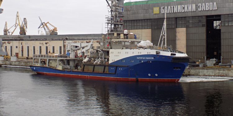 Potopljen novi brod ruske mornarice u Sankt Peterburgu