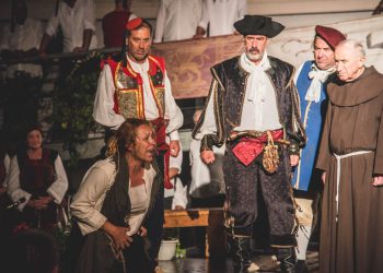 Povijesno scenski spektakl “Opsada Sinja 1715.”