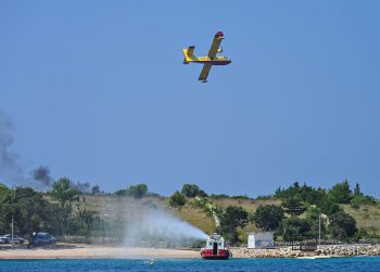 Požar na Prviću, ali i u okolici Šibenika!