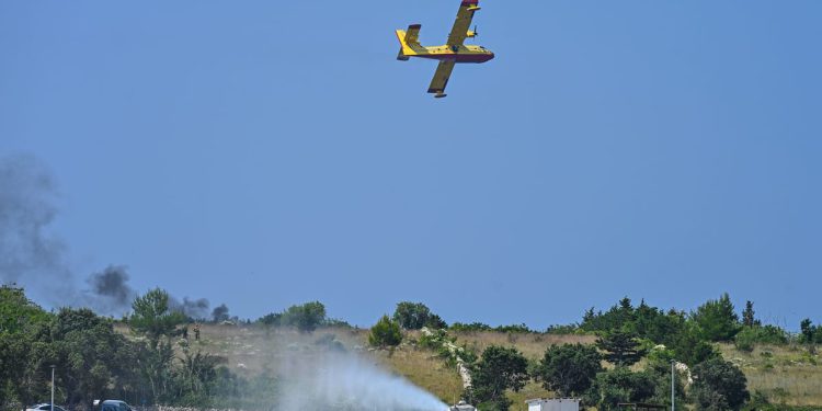Požar na Prviću, ali i u okolici Šibenika!