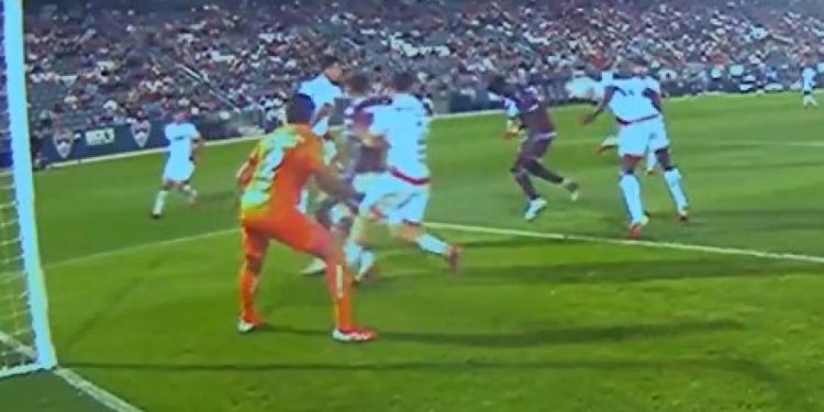 Praznici da se smiju u SAD