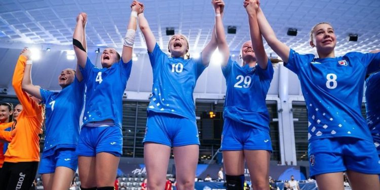 Prekrasna priča s Ušća Neretve. Pločanski pečat i potpis na europsko srebro: ‘Veliko srce, zajedništvo i bistra glava’