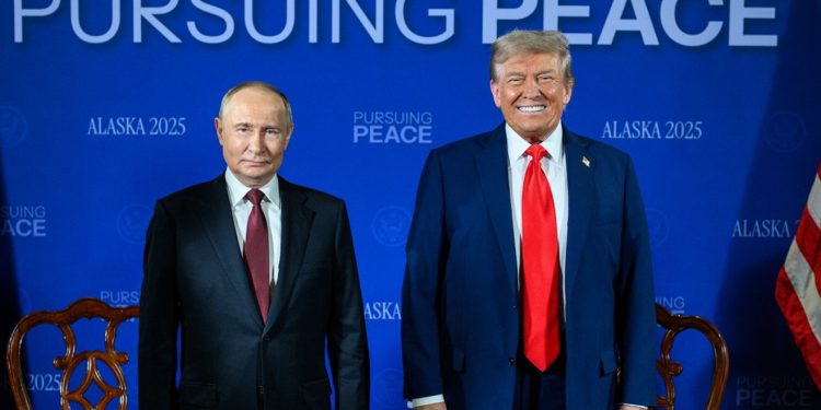 Prije sastanka Trump uputio jasnu poruku Putinu: ‘Mogu se samo okrenuti i otići’