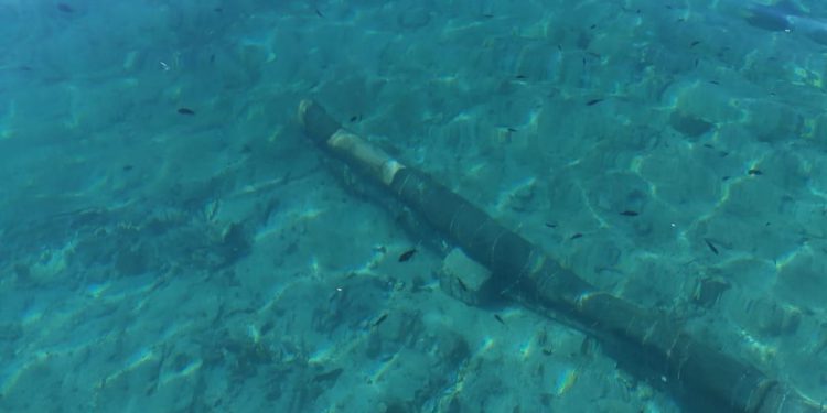 Pušta nam g..vna di se kupaju djeca!