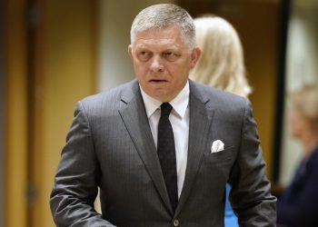 Putin-Trump samit ‘Izbrisana’ zapadnjačka pripovijesti-vođa države EU-RT World News