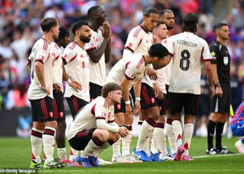 RB Leipzig Razmotrite poteze za veznjaka Liverpoola i Chelsea Prognanika – s Xavi Simons još uvijek meta za blues