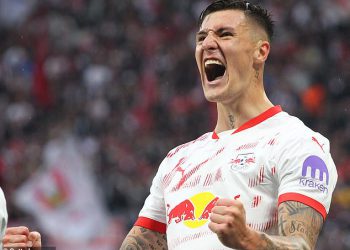 RB Leipzig ‘odbiti’ rekord Newcastlea 69,9 milijuna funti za Benjamina Sesko – u potencijalnom udarcu za nade Aleksandra Isaka u Liverpool potez