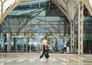 Rekordni turistički vikend: Deseci tisuća putnika dolaze u Split, pojačane linije prema otocima