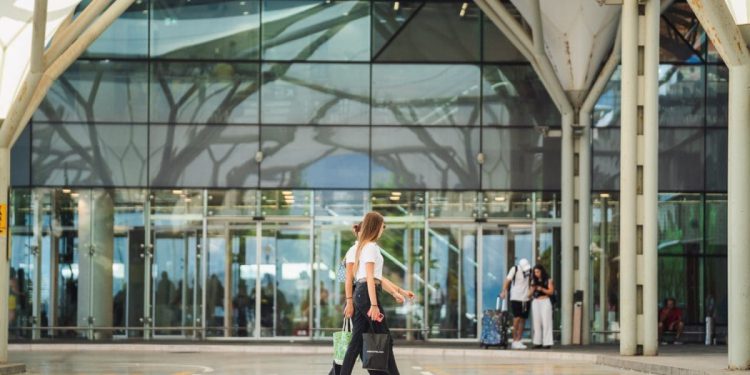 Rekordni turistički vikend: Deseci tisuća putnika dolaze u Split, pojačane linije prema otocima