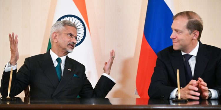 Rusija nastavlja otpremu sirove nafte u Indiju – zamjenik premijera – RT Indija