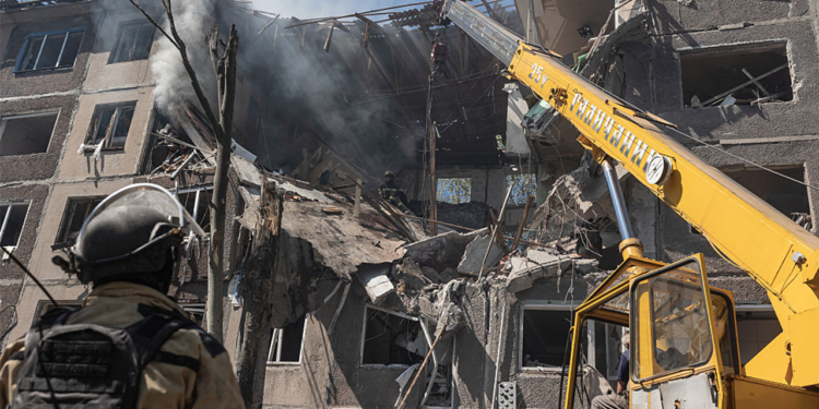 Rusija udara ukrajinske energetske nalazišta tijekom razgovora o Bijeloj kući Zelenskyy-Trump