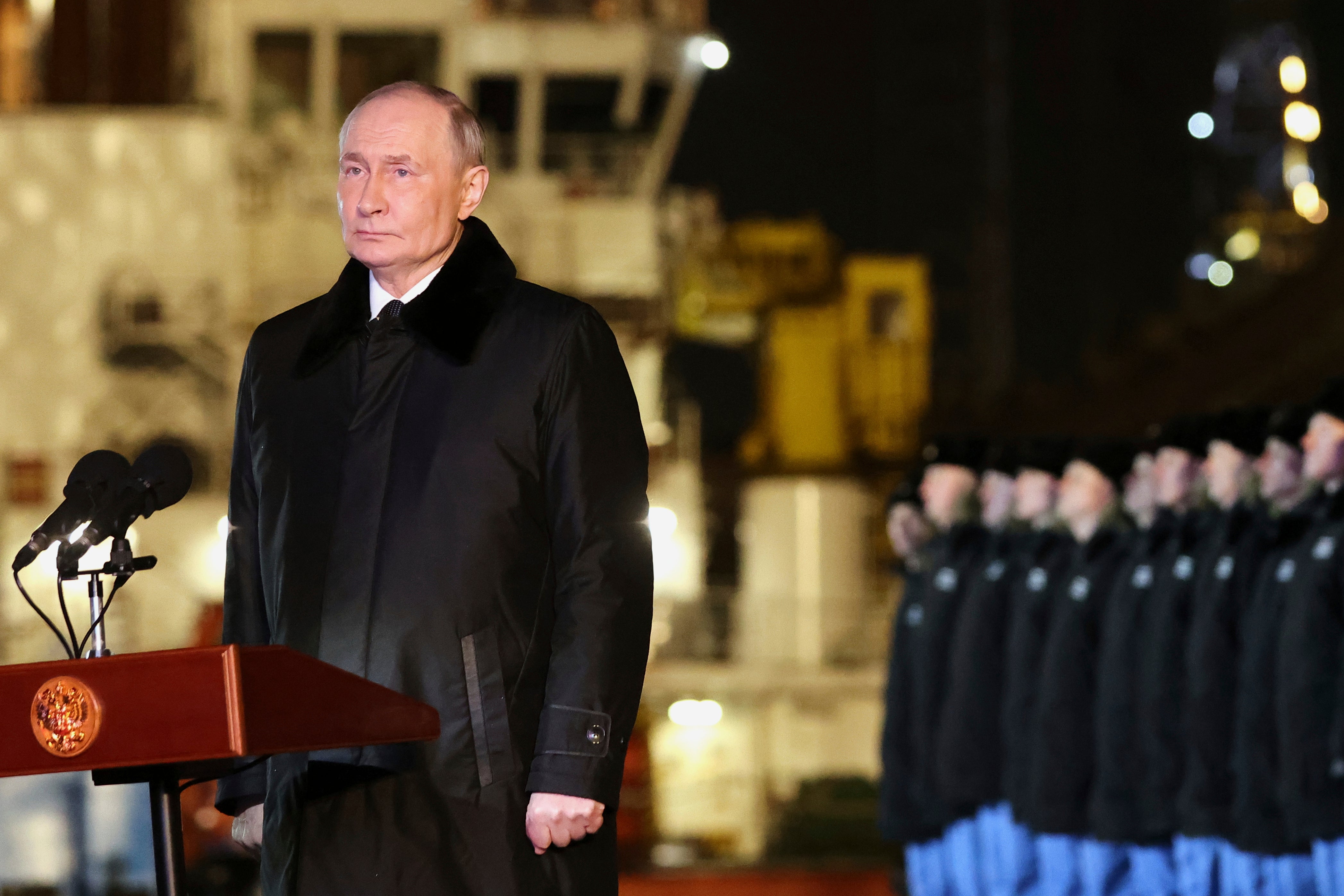 Ruski predsjednik Vladimir Putin sudjeluje na svečanom brodu koji se pokreće za nuklearnu podmornicu na atomflotu, servisnu bazu za flotu s nuklearnim pogonom