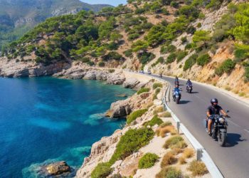 SVI ISKLJUČENI IZ PROMETA Šest austrijskih motociklista vozikalo potpuno neispravne motocikle po Cresu