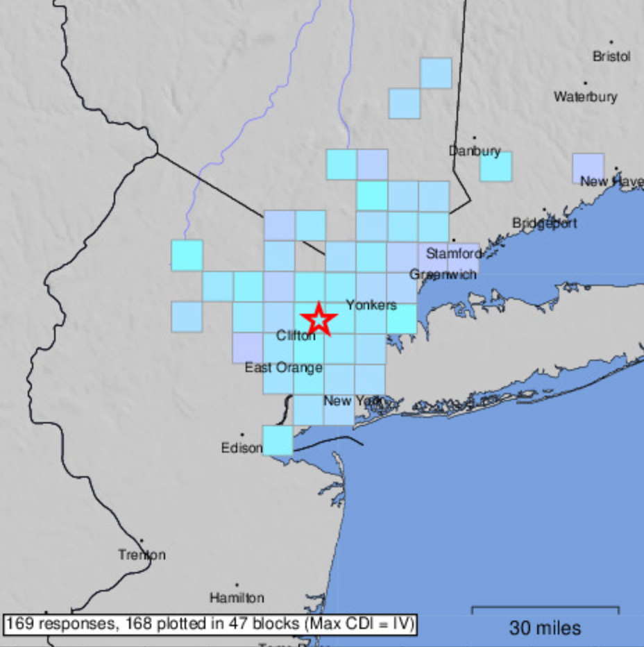 Karta američke geološke ankete koja pokazuje gdje su ljudi u New Yorku i New Jerseyju u subotu, 2. kolovoza 2025, osjetili potres magnitude 3,0 magnitude