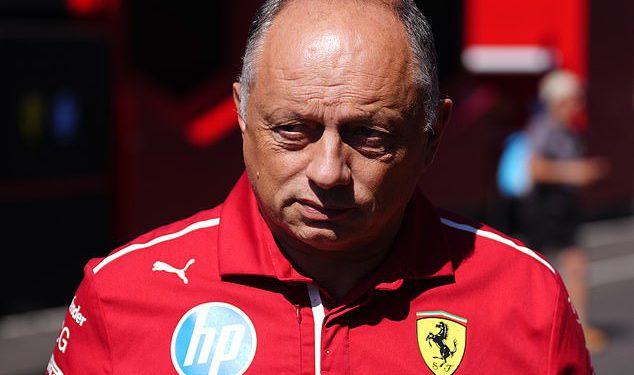 Šef Ferrarija kaže ‘Extreme’ Lewisu Hamiltonu da ‘ostane mirna’ dok upozorava 40-godišnjakinju njegovih javnih ispada ‘samo pogoršavaju stvari’