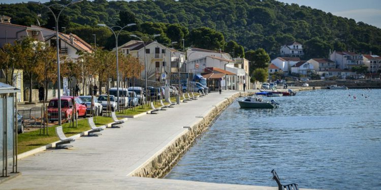 Sezona britanskih dilera: pao još jedan preprodavač droge u Tisnom pun kokaina i ecstasyja