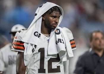 Shedeur Sanders trpi šok ozljedu dok se bori za osvajanje uloga Cleveland Browns -a