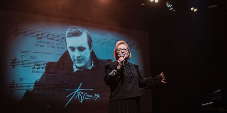 Šibenik se sutra oprašta od obitelji Dedić. Okupit će se pred vratima njihove kuće