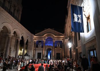 Slobodna Dalmacija – 71. Splitsko ljeto: Koncert ‘Nebeski grad’ donosi nešto neočekivano…