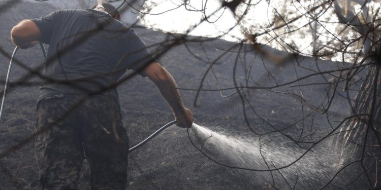 Slobodna Dalmacija – Bivši SDP-ov ministar za vrijeme požara bio je u Krilu Jesenice: ‘Probudio nas je smrad paljevine oko 3.30 ujutro…’