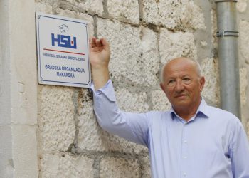 Slobodna Dalmacija – Čelnik dalmatinskog HSU-a šokiran ministrima koji kažu da svi živimo dobro: ‘Evo što možemo s mirovinom od 433 eura…’