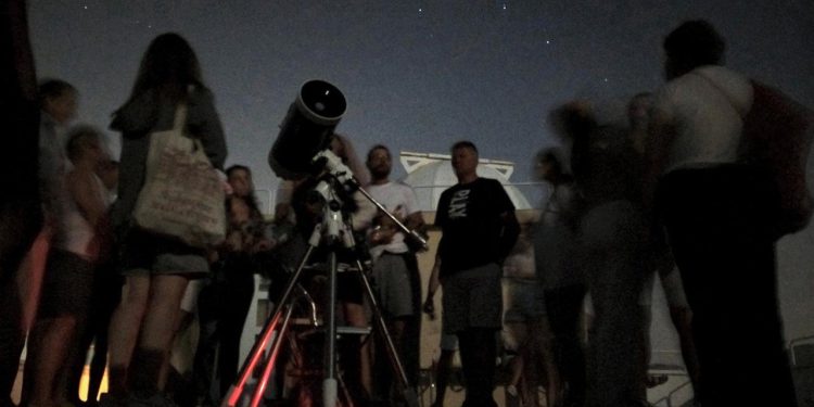 Slobodna Dalmacija – FOTO Noćas su padale suze sv. Lovre; preko 800 ljudi pratilo je ovaj nebeski spektakl s terase splitske zvjezdarnice…