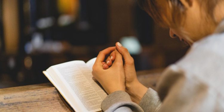 Slobodna Dalmacija – Jeste li čuli za drevni običaj u ovom vrgorskom selu? Jedna žena zavjetovala se sv. Roku, a onda se dogodilo čudo!