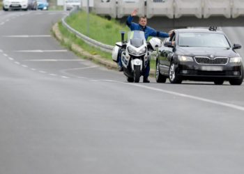 Slobodna Dalmacija – Jurnjava kroz Kaštela i Split; drogirani motorist bježao policiji, ugrožavao živote… Pogledajte gdje je uhvaćen