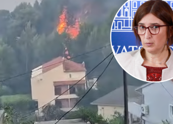 Slobodna Dalmacija – Marijana Puljak objavila sliku požara uz kuću svoje majke, ogorčili je komentari: ‘Rugate se muci, vrijeđate mi obitelj’