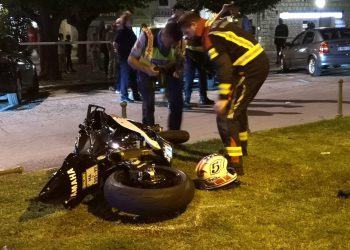 Slobodna Dalmacija – Motorom izazvao umalo kobnu nesreću kod Makarske! Policija se šokirala nakon očevida; ima i pozamašan dosje