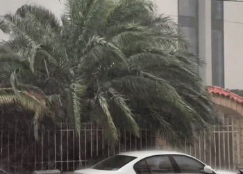 Slobodna Dalmacija – Nevrijeme se sručilo i na Split! Pogledajte video potopa na Žnjanu