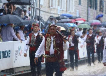 Slobodna Dalmacija – Odgođena zbog proloma: doznajemo kad će se održati Alka, poznat novi datum…